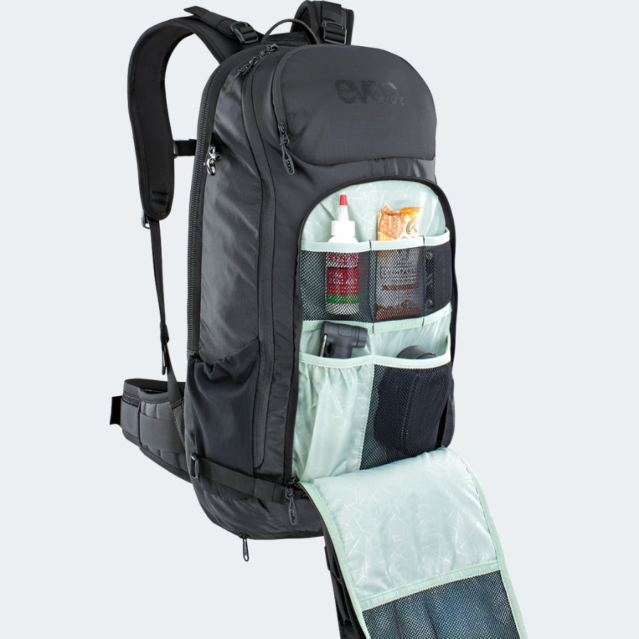 EVOC FR TRAIL E-RIDE 20L BLACK M/L – B2C Shop Fazua